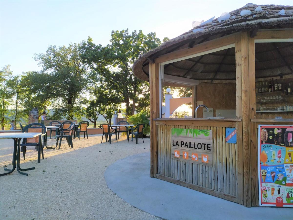 Camping Domaine De Senaud 알봉 외부 사진