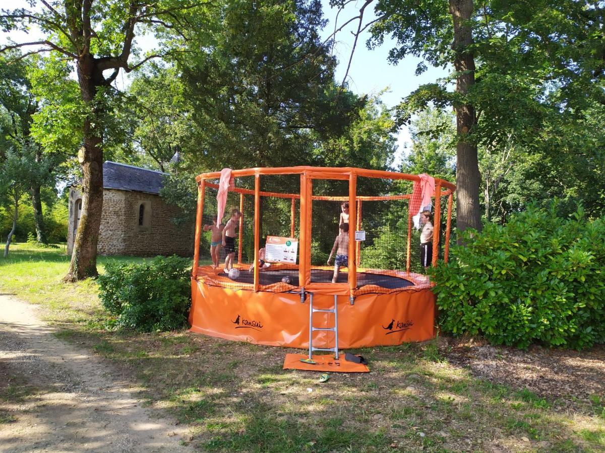 Camping Domaine De Senaud 알봉 외부 사진