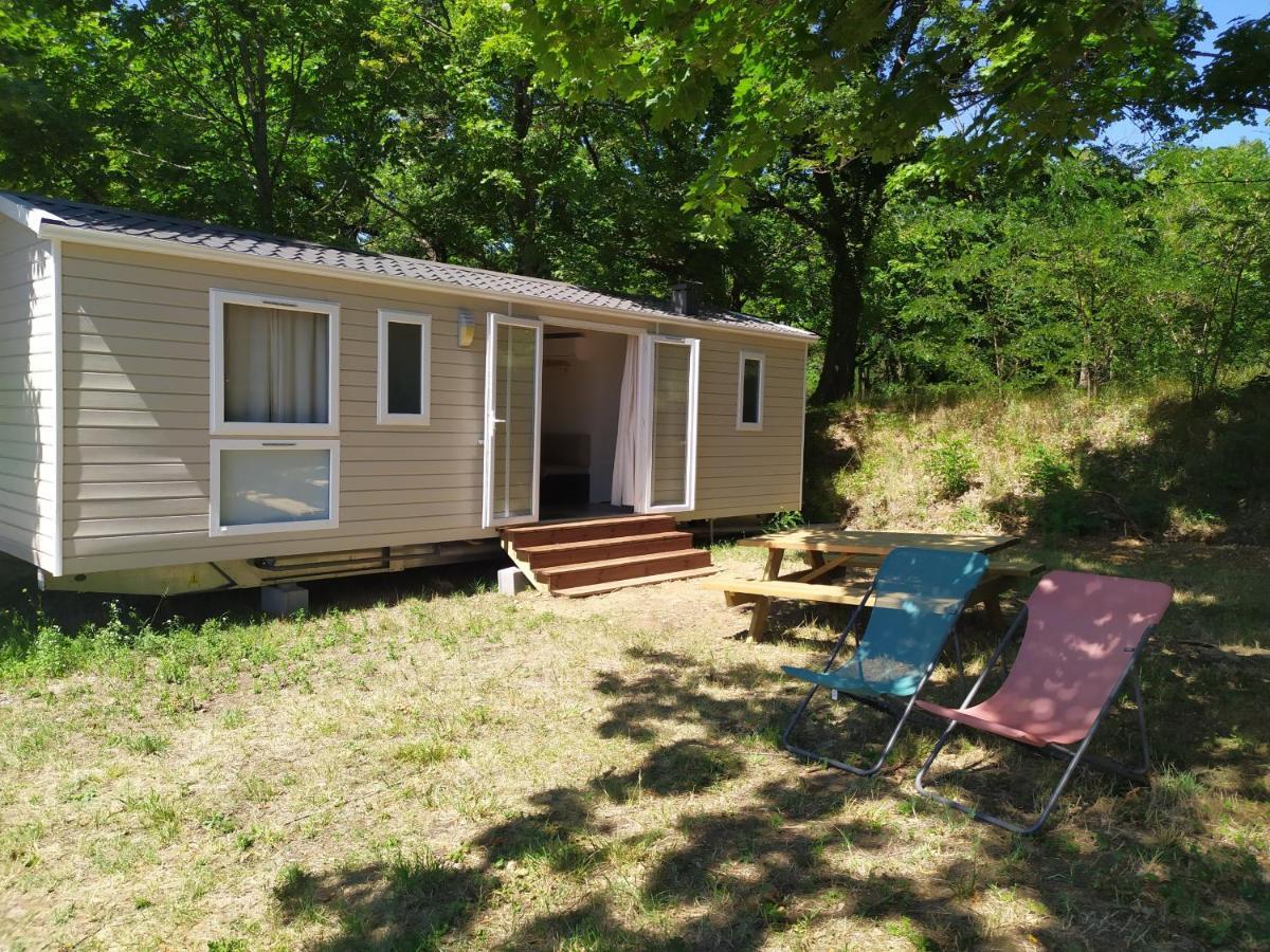 Camping Domaine De Senaud 알봉 외부 사진