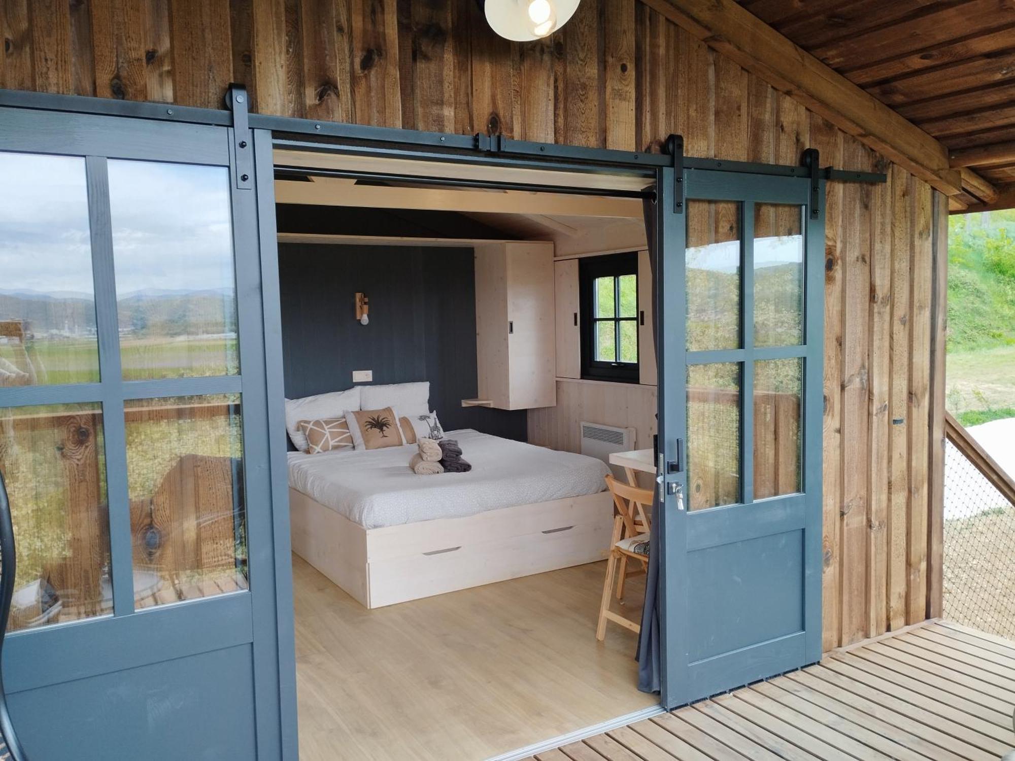 Camping Domaine De Senaud 알봉 외부 사진