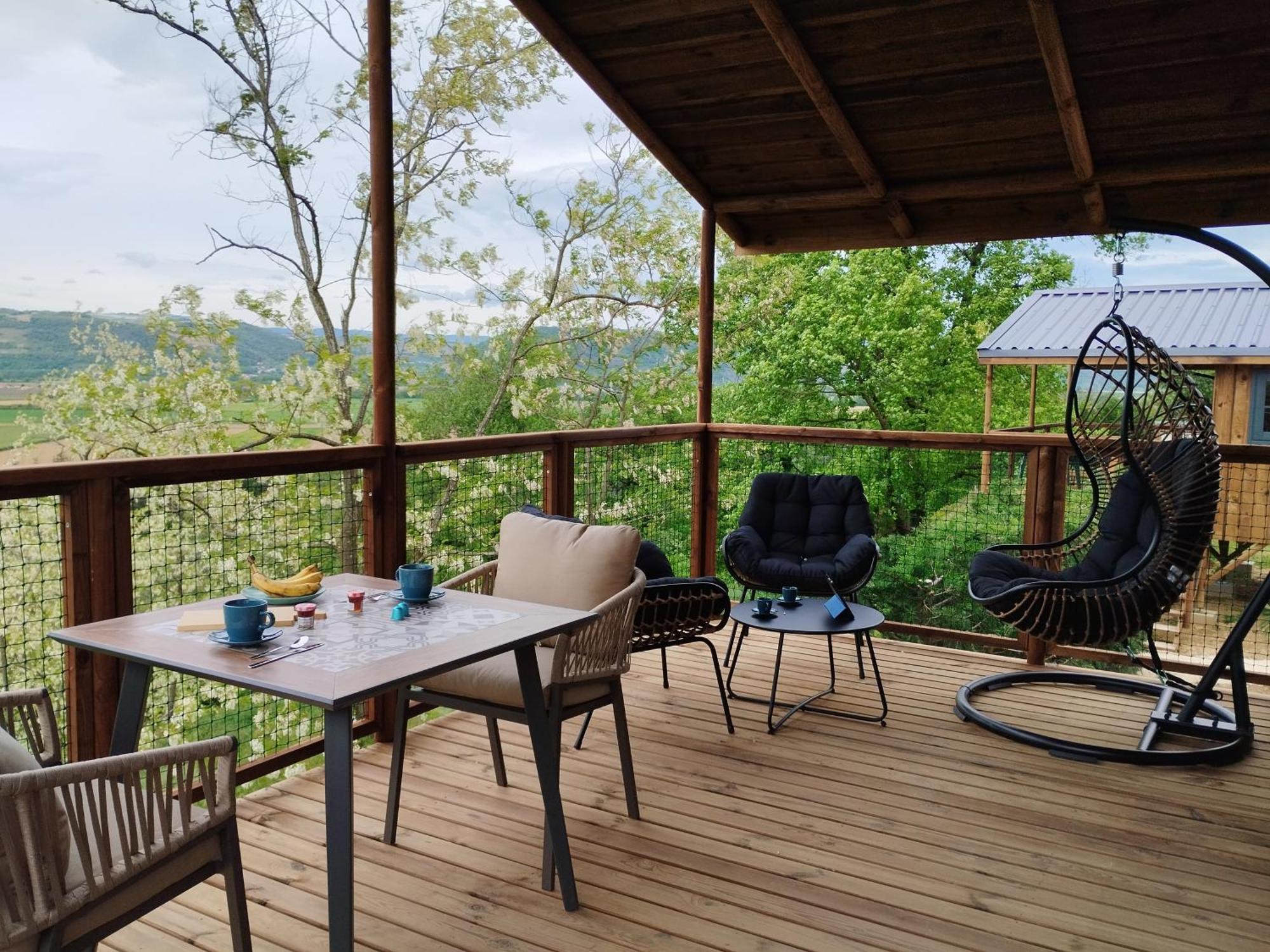 Camping Domaine De Senaud 알봉 외부 사진