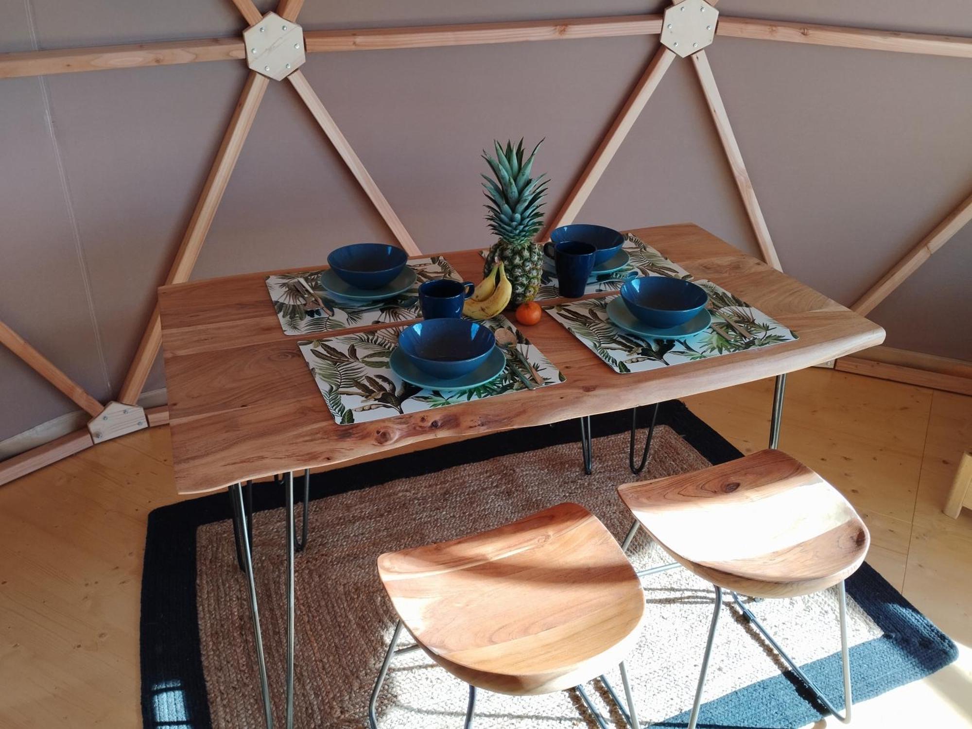 Camping Domaine De Senaud 알봉 외부 사진