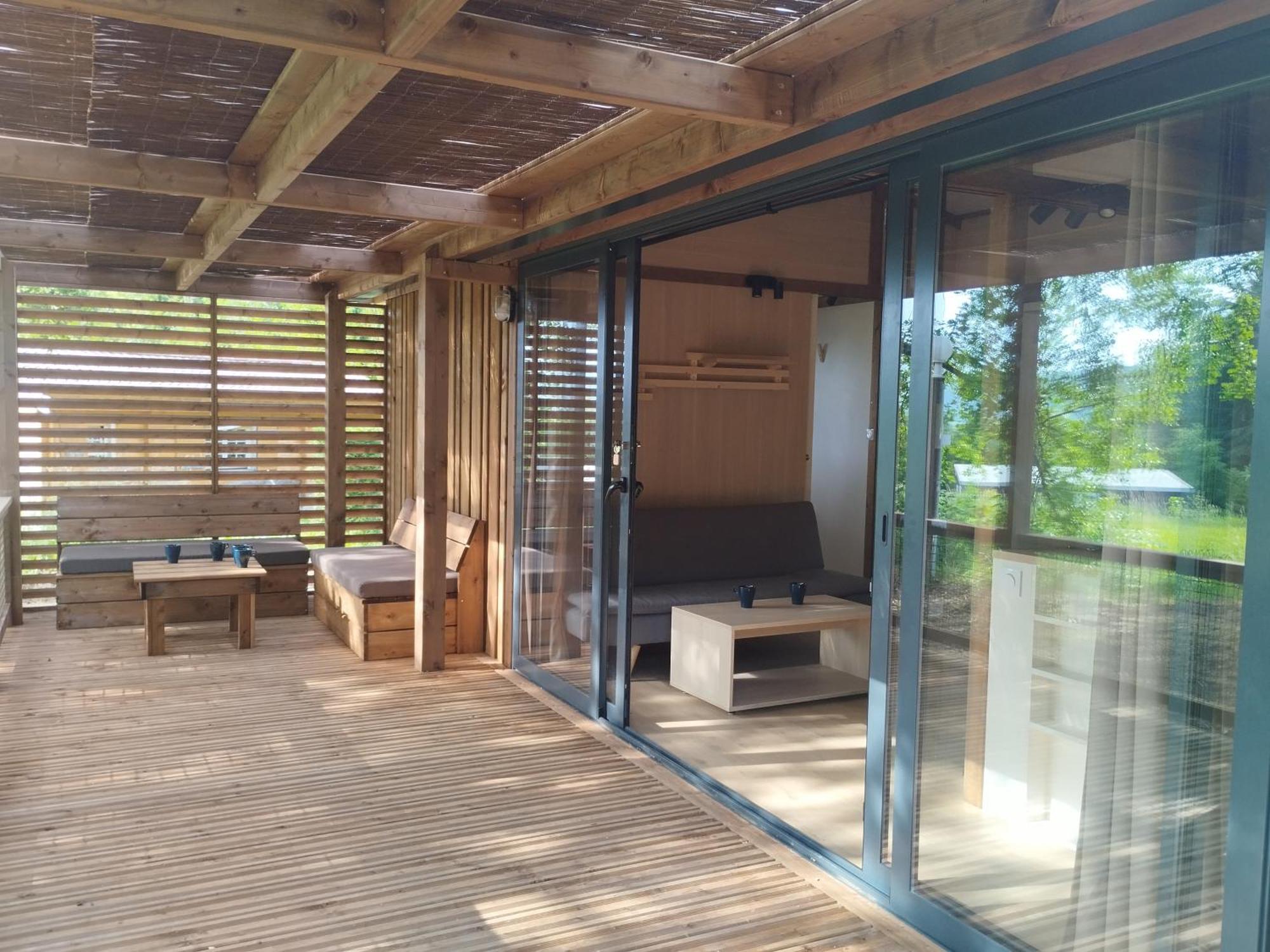 Camping Domaine De Senaud 알봉 외부 사진